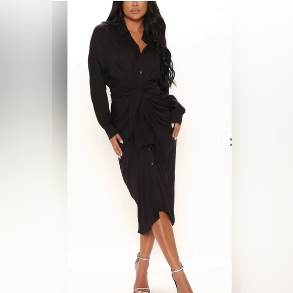 Fashion Nova Dresses & Skirts - Fashion Nova Black Long Sleeve Midi Dress With Front Tie